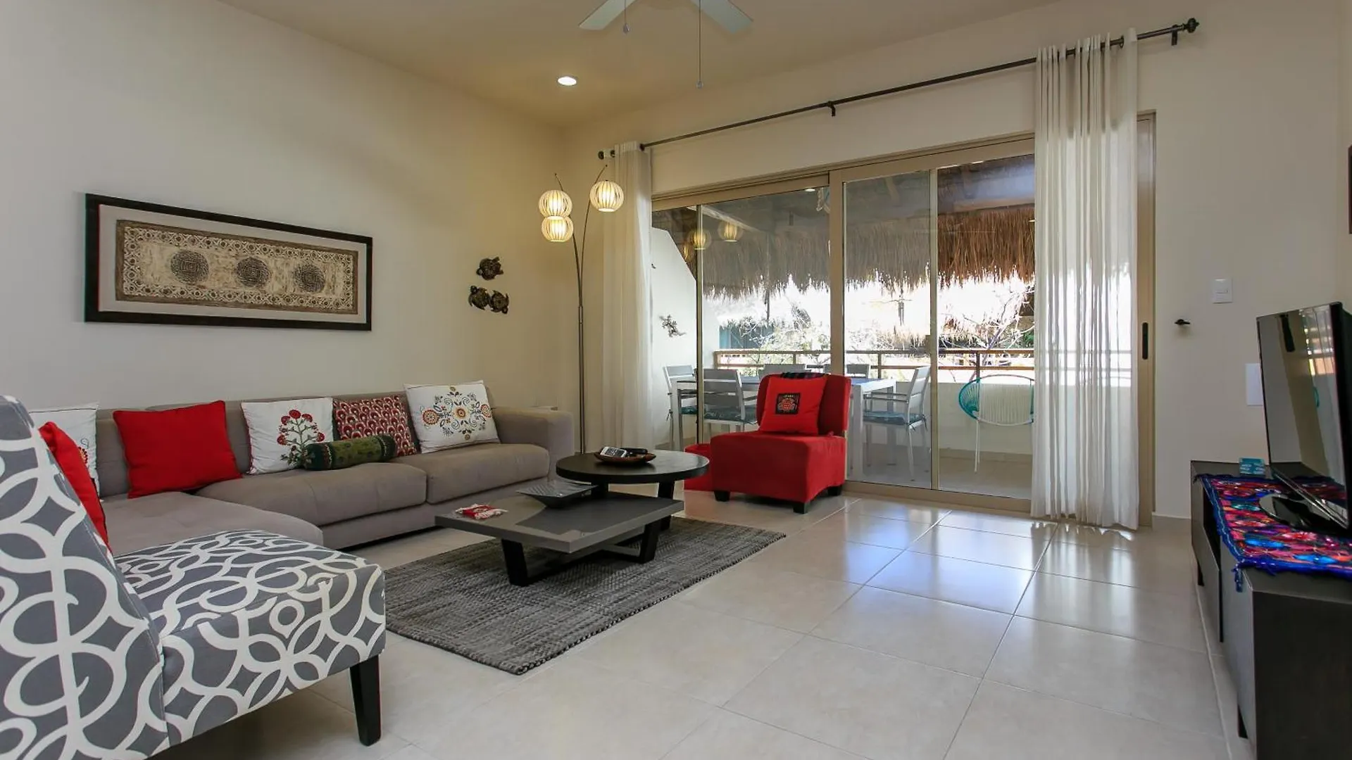 Luzera - Condo With Ample Private Roof & Jacuzzi & Bbq Tulum Lägenhet